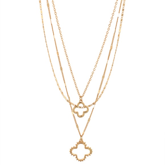 3 Layered Clover Necklace Set - Picture 1 of 5